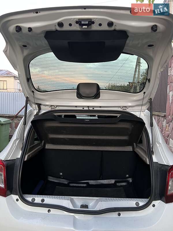 Хэтчбек Renault Sandero 2014 в Тернополе