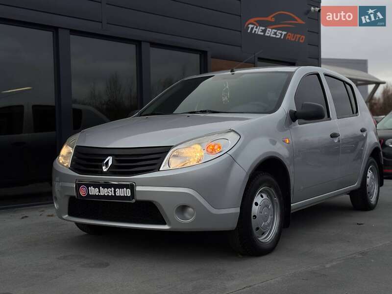Renault Sandero 2012