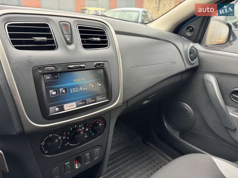 Хэтчбек Renault Sandero 2014 в Харькове фото 16 Хэтчбек Renault Sandero 2014 в Харькове