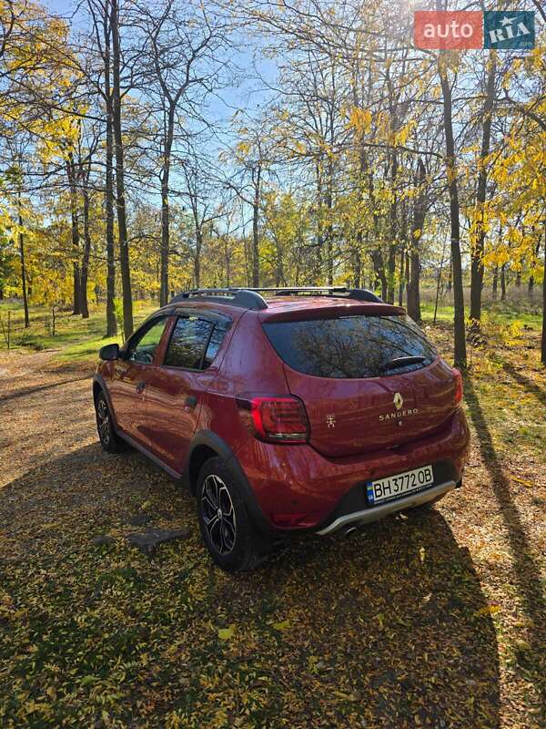 Хетчбек Renault Sandero 2020 в Ізмаїлі фото 12 Хетчбек Renault Sandero 2020 в Ізмаїлі