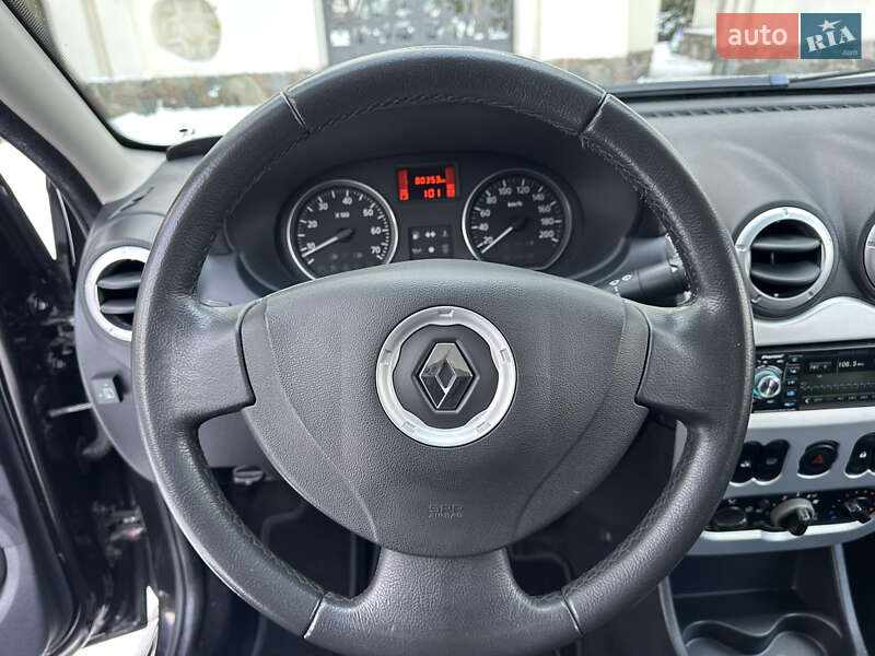 Хетчбек Renault Sandero 2012 в Києві фото 58 Хетчбек Renault Sandero 2012 в Києві