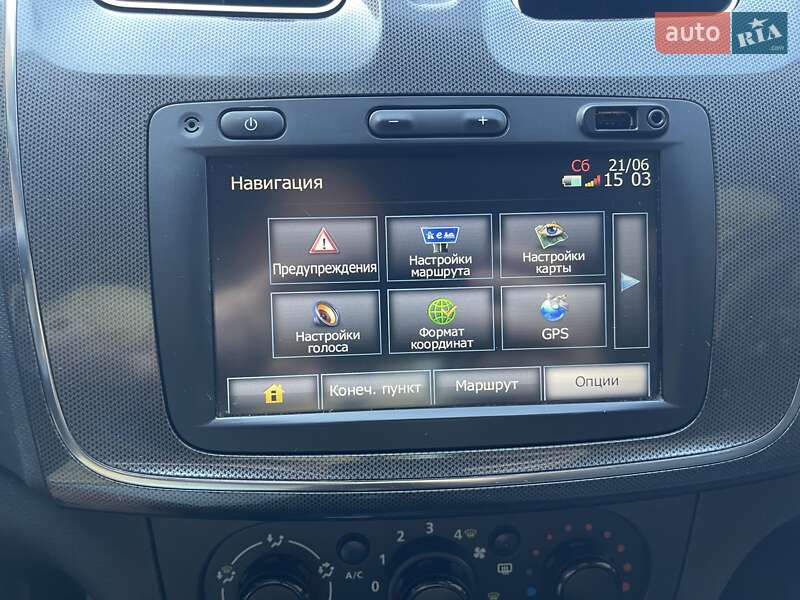 Хэтчбек Renault Sandero 2018 в Каменке фото 34 Хэтчбек Renault Sandero 2018 в Каменке