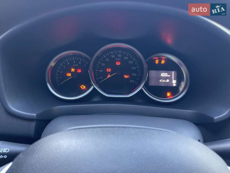 Хэтчбек Renault Sandero 2018 в Каменке фото 33 Хэтчбек Renault Sandero 2018 в Каменке