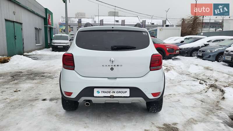Хэтчбек Renault Sandero 2021 в Киеве