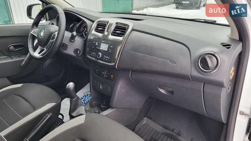 Хэтчбек Renault Sandero 2021 в Киеве