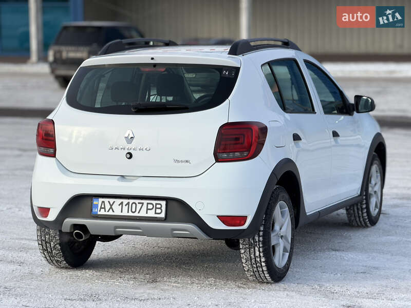 Хэтчбек Renault Sandero 2020 в Кременчуге