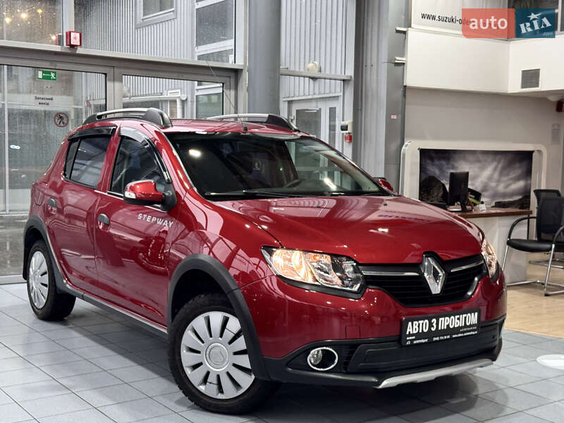 Хэтчбек Renault Sandero 2015 в Одессе