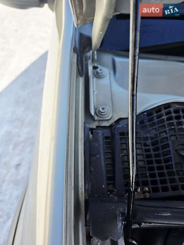 Хэтчбек Renault Sandero 2011 в Киеве