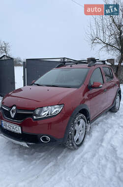 Хэтчбек Renault Sandero 2016 в Тыврове