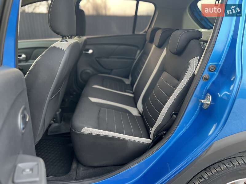 Хэтчбек Renault Sandero 2017 в Виноградове фото 5 Хэтчбек Renault Sandero 2017 в Виноградове