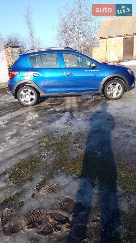 Хэтчбек Renault Sandero 2021 в Градижске фото 2 Хэтчбек Renault Sandero 2021 в Градижске