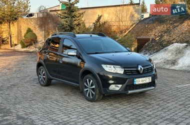 Хетчбек Renault Sandero 2017 в Рівному