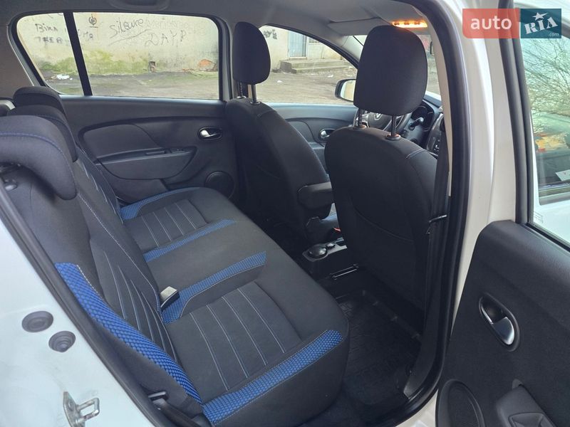 Хэтчбек Renault Sandero 2020 в Мукачево