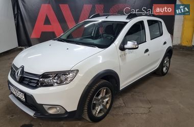 Хэтчбек Renault Sandero 2021 в Киеве