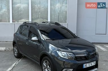 Хетчбек Renault Sandero 2017 в Запоріжжі