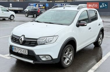 Хэтчбек Renault Sandero 2019 в Киеве