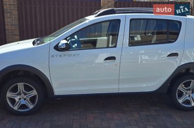 Хэтчбек Renault Sandero 2019 в Киеве