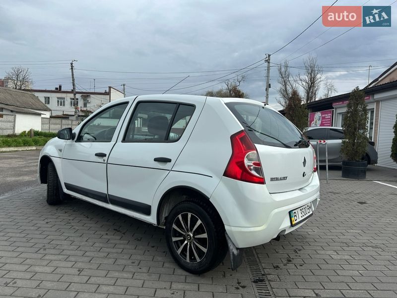 Хетчбек Renault Sandero 2012 в Кременчуці