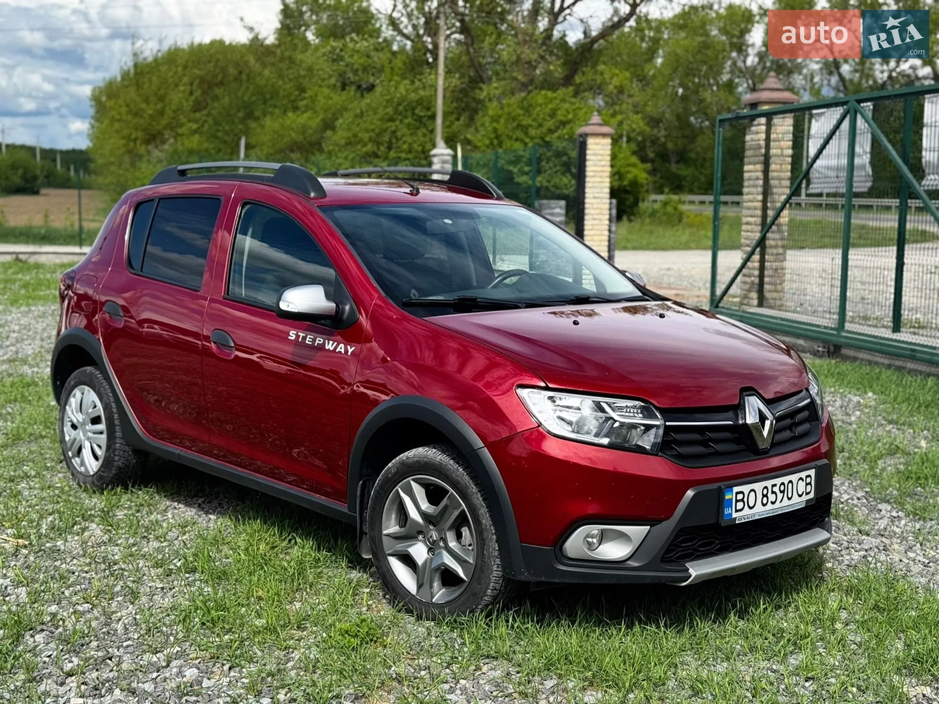 2019 Renault Sandero - фото 1