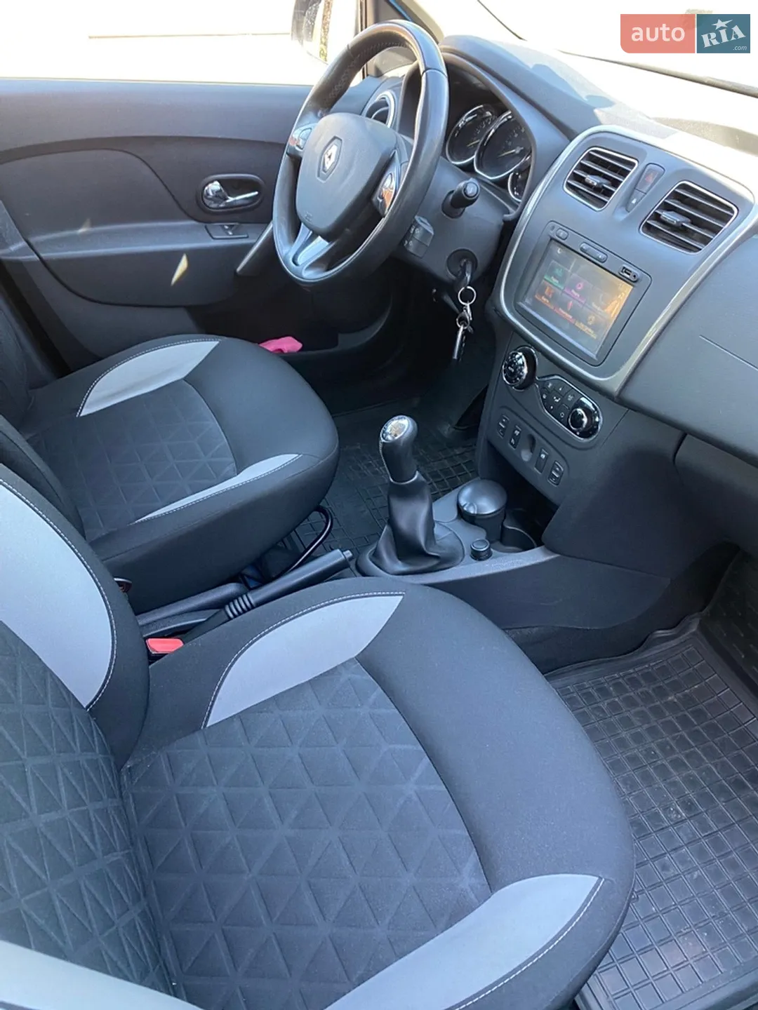 2016 Renault Sandero - мініатюра 24