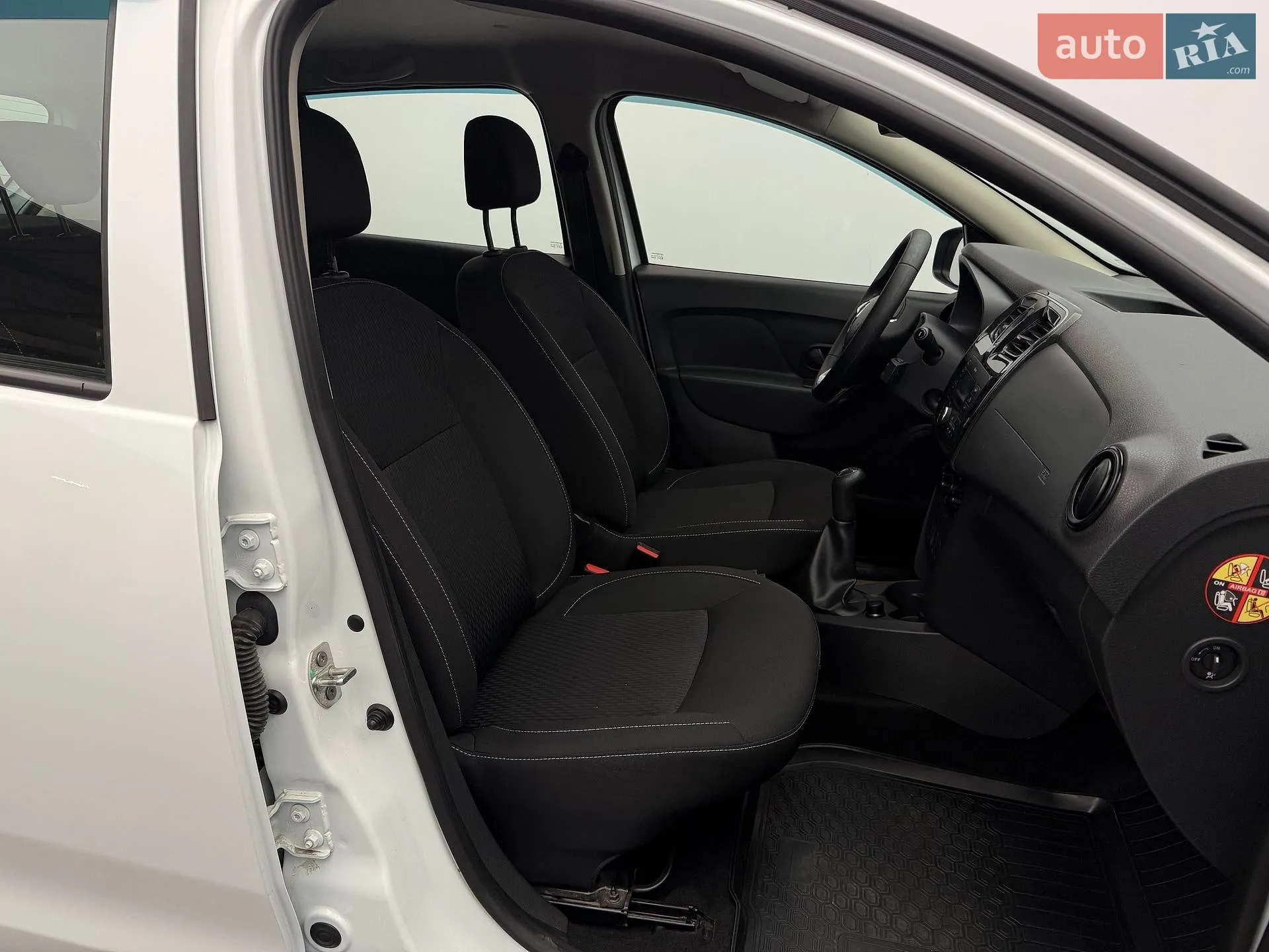 2019 Renault Sandero - мініатюра 9