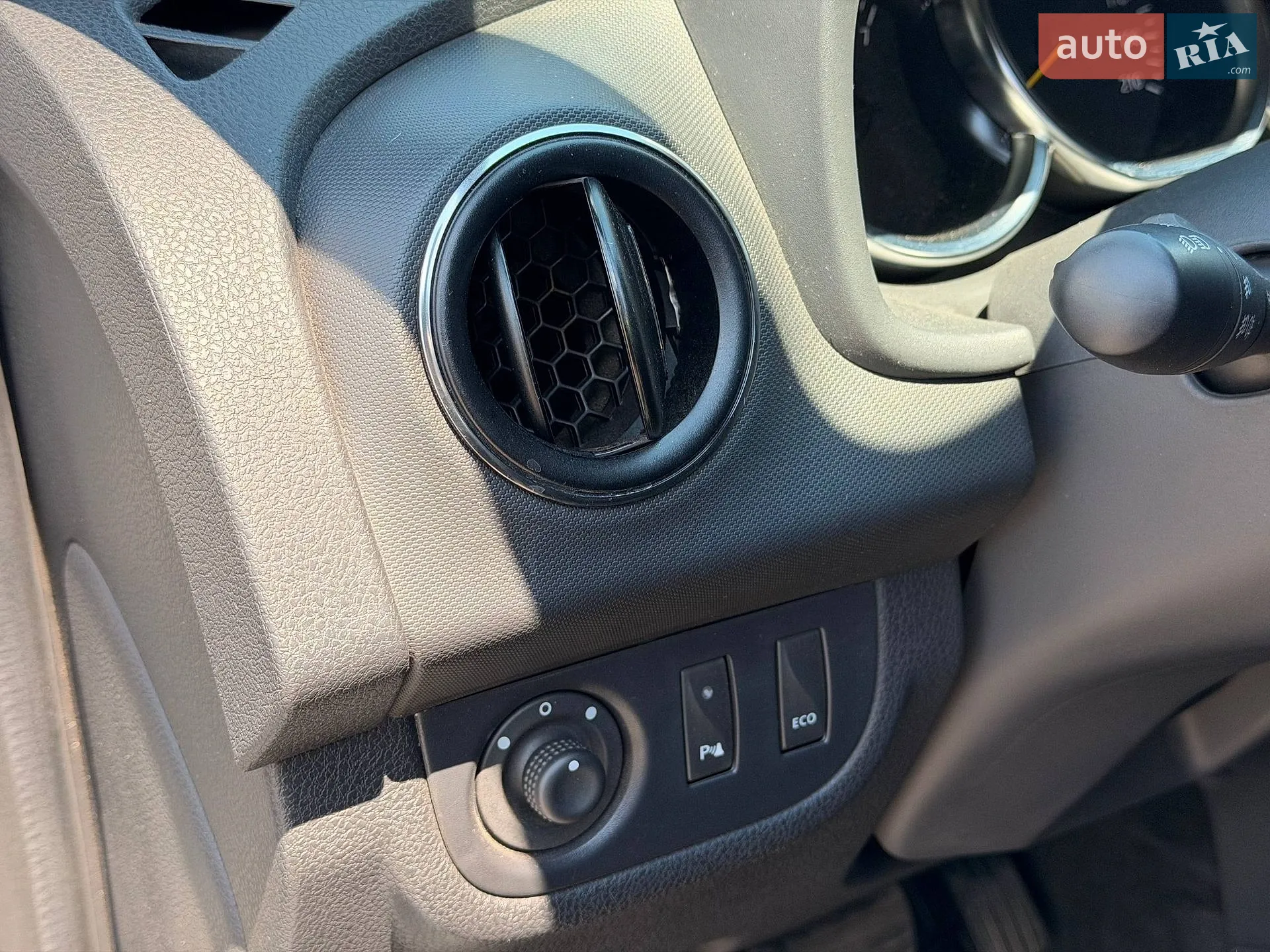 2019 Renault Sandero - мініатюра 40
