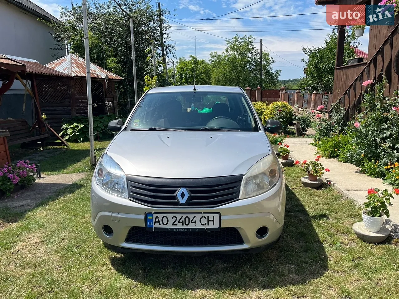 2010 Renault Sandero - мініатюра 8