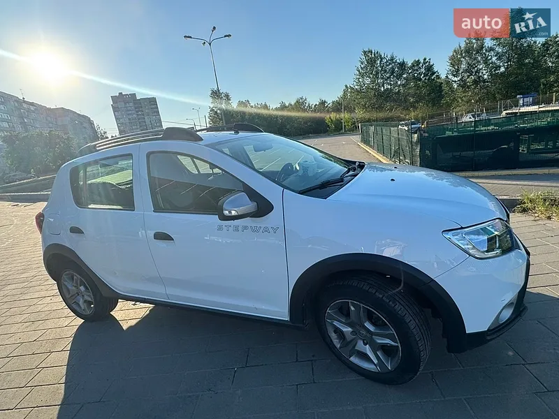 Renault Sandero 2020 VIN VF15SRA1A65216710 фото оголошення 2 з 50