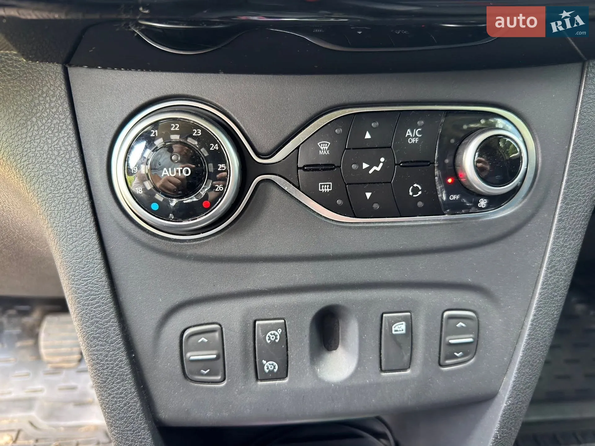 2019 Renault Sandero - мініатюра 9