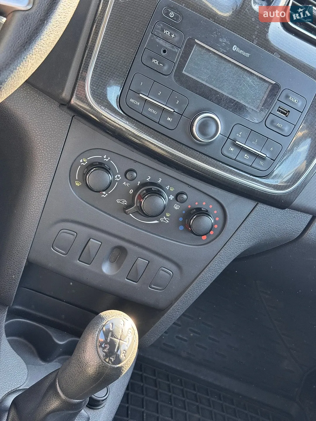 2019 Renault Sandero - мініатюра 20