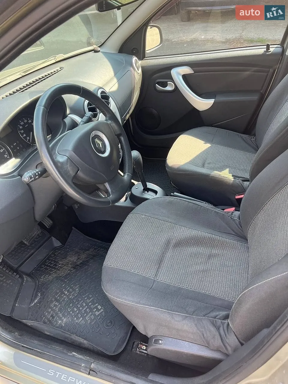 2012 Renault Sandero - мініатюра 6