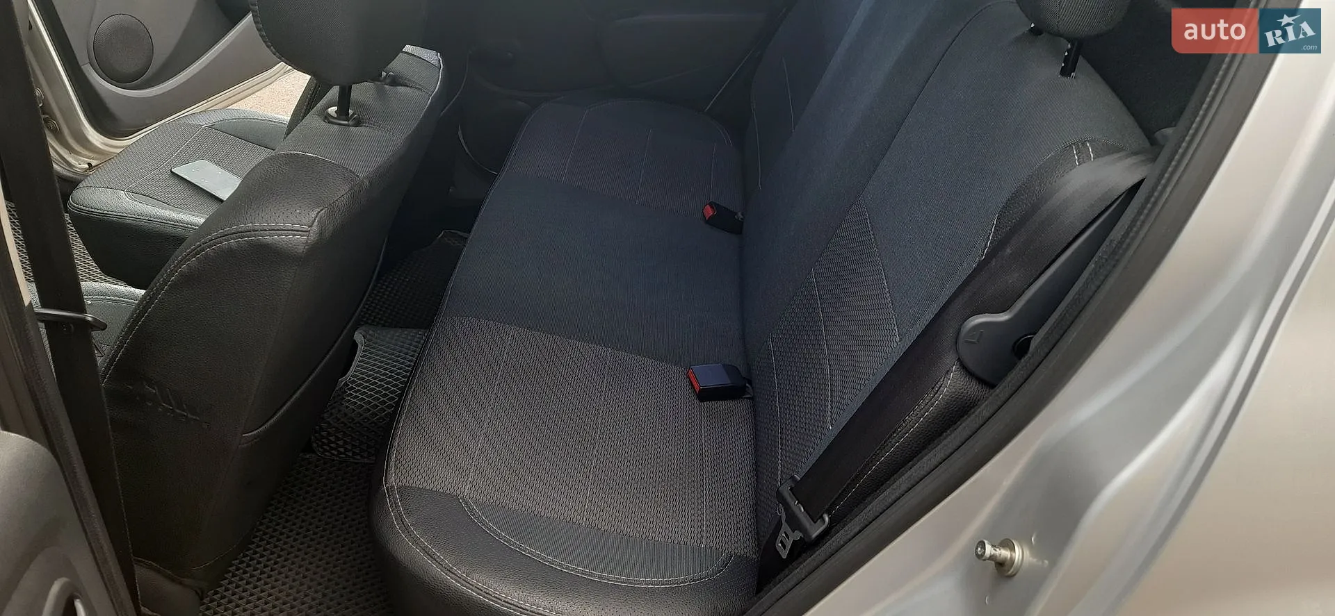 2012 Renault Sandero - мініатюра 14