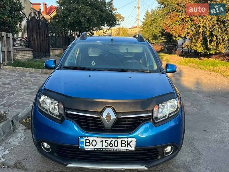 Renault Sandero 2013