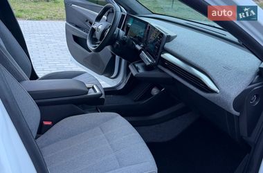 Внедорожник / Кроссовер Renault Scenic E-Tech 2024 в Львове