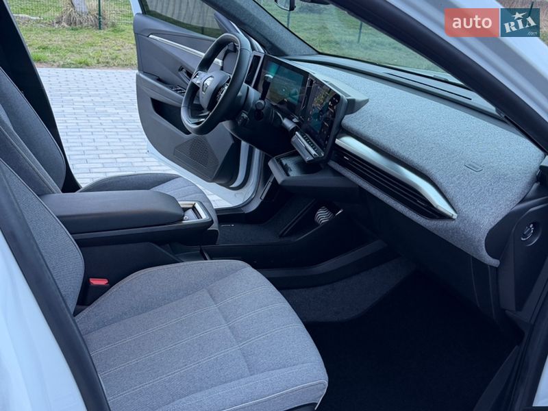 Внедорожник / Кроссовер Renault Scenic E-Tech 2024 в Львове