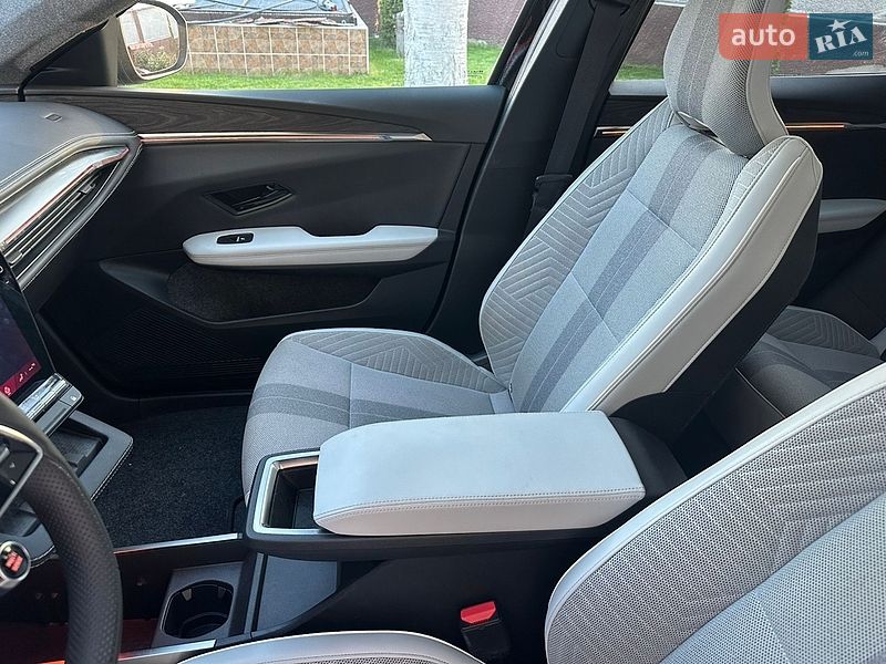 Внедорожник / Кроссовер Renault Scenic E-Tech 2024 в Одессе