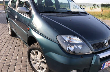 Внедорожник / Кроссовер Renault Scenic RX4 2002 в 