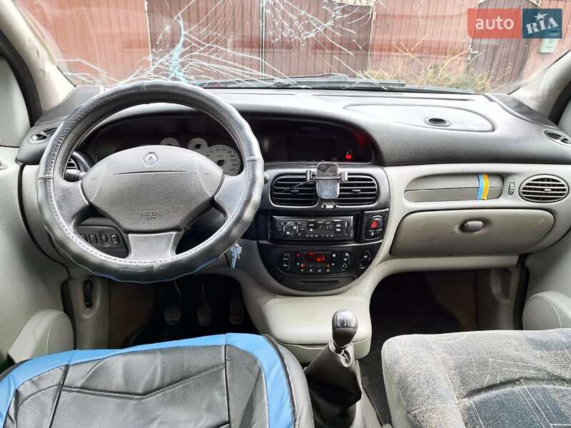 Минивэн Renault Scenic RX4 2002 в Лубнах