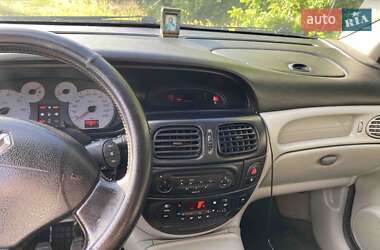 Минивэн Renault Scenic RX4 2002 в 