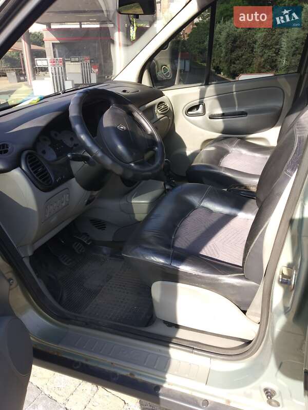Мінівен Renault Scenic RX4 2002 в Харкові