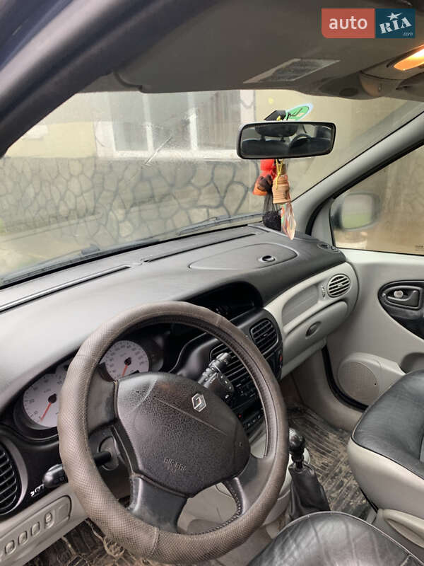 Минивэн Renault Scenic RX4 2000 в Бродах