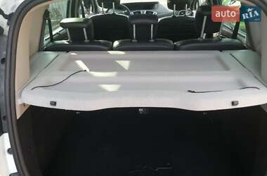 Минивэн Renault Scenic XMOD 2014 в 