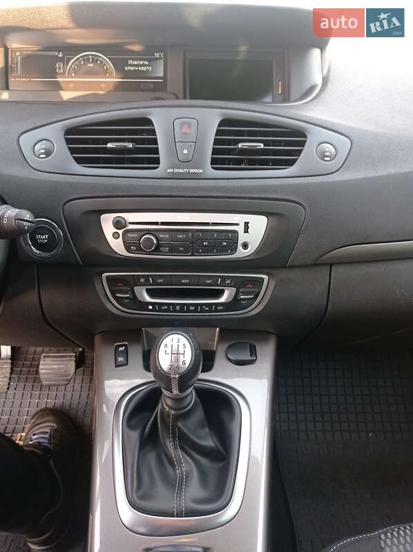 Минивэн Renault Scenic XMOD 2013 в Виннице