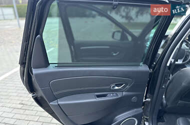 Минивэн Renault Scenic XMOD 2013 в 