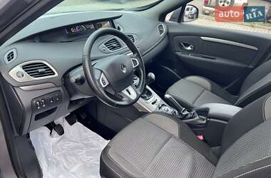Минивэн Renault Scenic XMOD 2013 в 