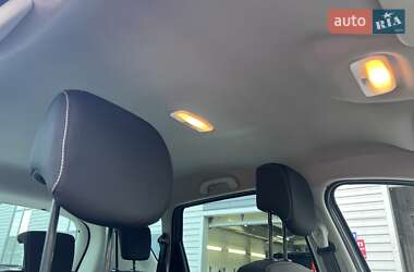 Минивэн Renault Scenic XMOD 2013 в 
