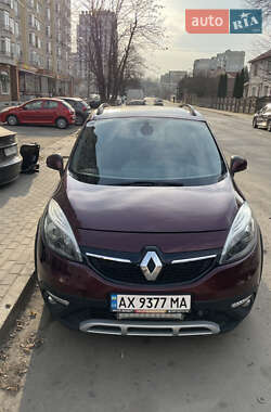 Минивэн Renault Scenic XMOD 2013 в 