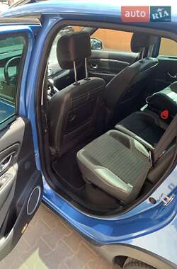 Минивэн Renault Scenic XMOD 2014 в 