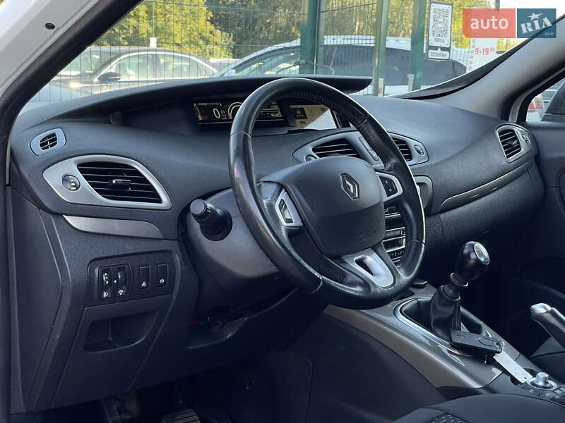 Минивэн Renault Scenic XMOD 2013 в Бердичеве