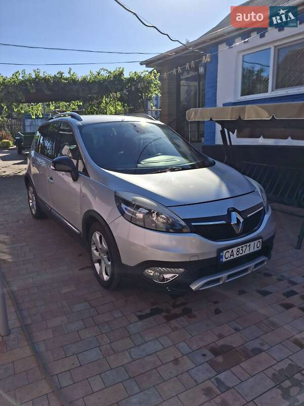Минивэн Renault Scenic XMOD 2013 в Черкассах